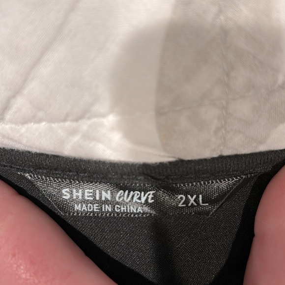 Bundle of Three Tank Tops - Picture 12 of 13